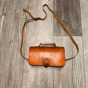 Vintage Bosboom Handmade leather tooled bag crossbody handle top purse